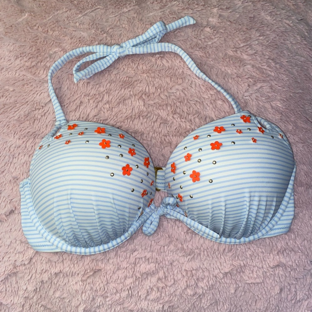 Bikini top